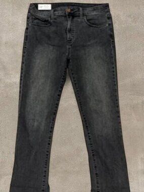 GAP black high-waisted straight leg jeans - SIZE 10P